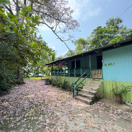 Casa Mamre Vandrerhjem Cahuita Eksteriør bilde